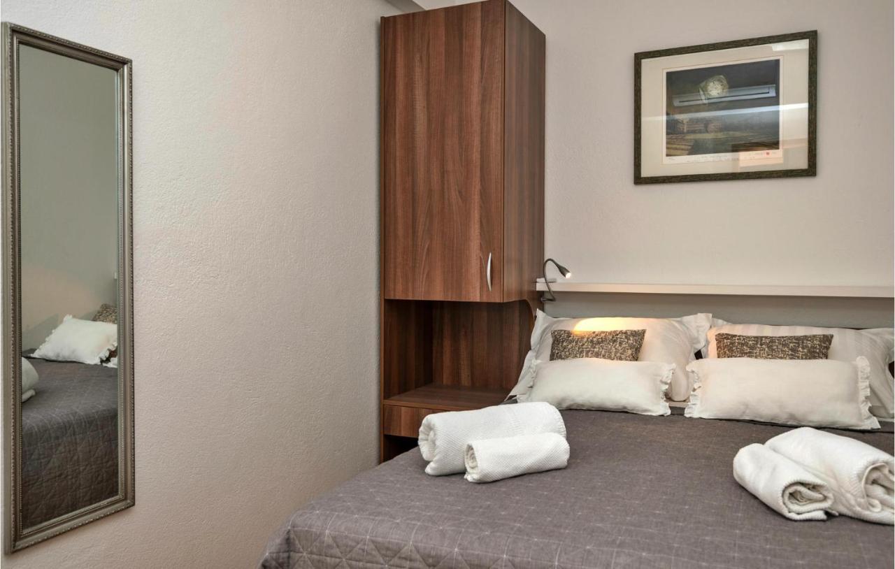 3 Bedroom Gorgeous Home In Makarska Extérieur photo