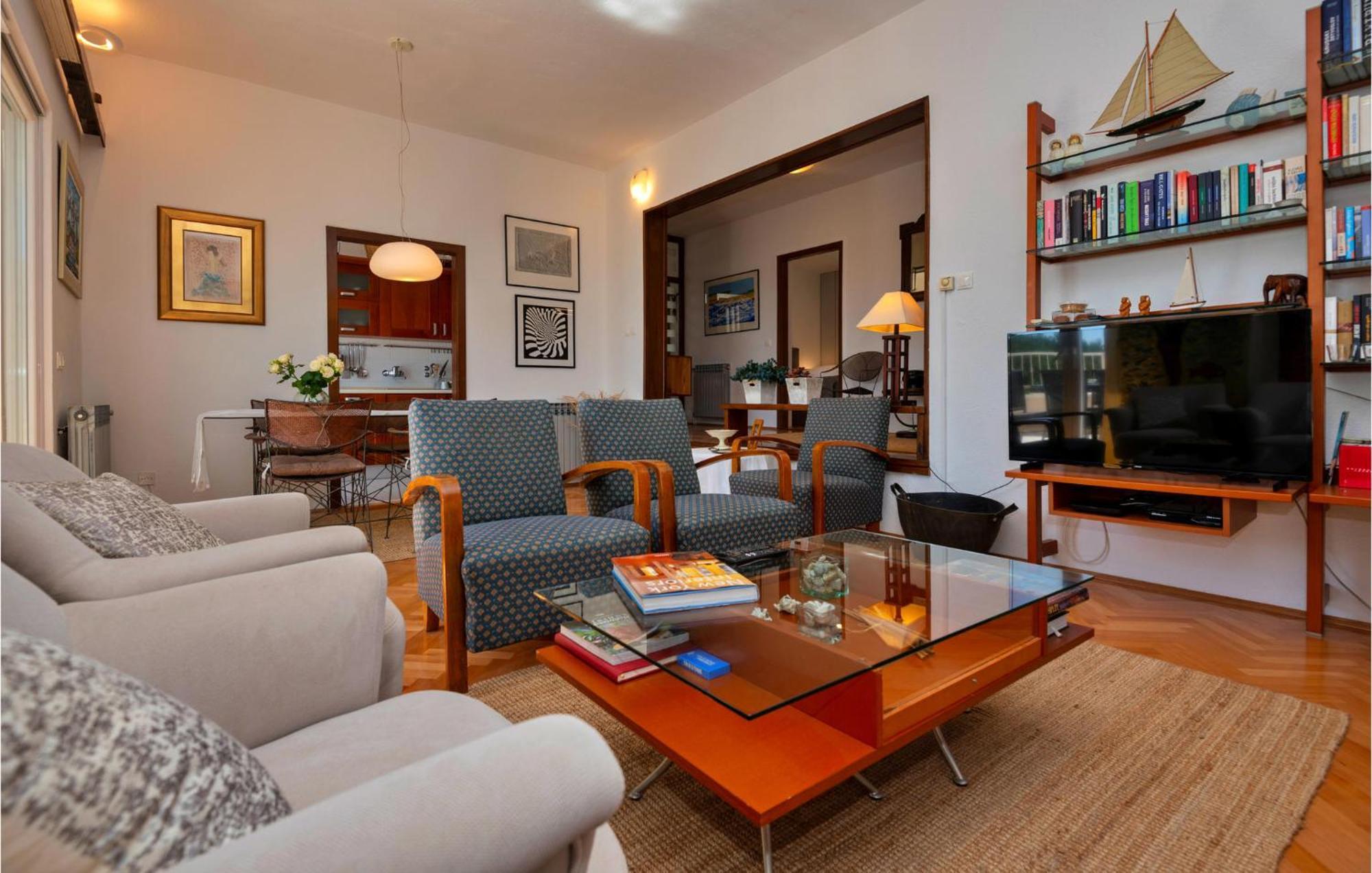 3 Bedroom Gorgeous Home In Makarska Extérieur photo