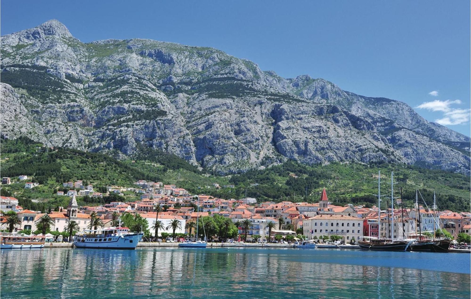 3 Bedroom Gorgeous Home In Makarska Extérieur photo